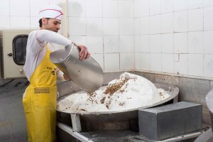 گز لقمه ای اصفهان | بهترین گز اصفهان