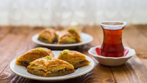 بهترین گز اصفهان کالری باقلوا