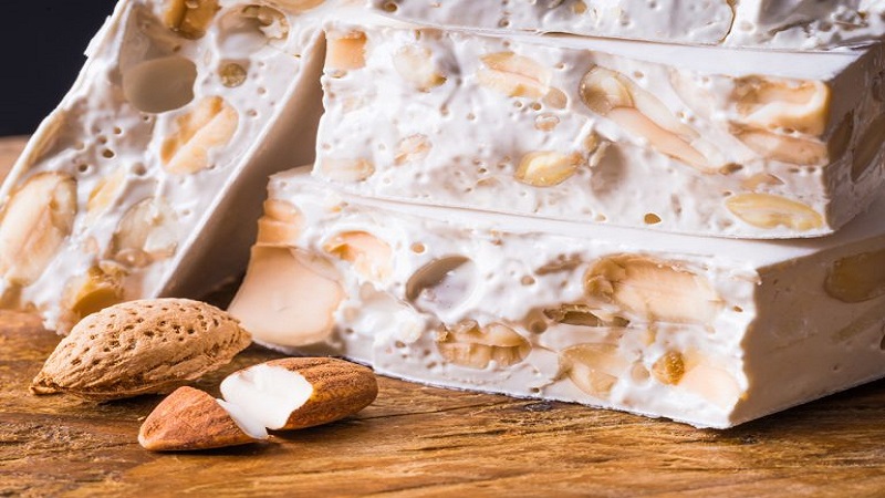 بهترین گز اصفهان خواص بادام در گز آریا اصفهان