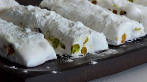 گز و شیرینی آریا | بهترین گز اصفهان