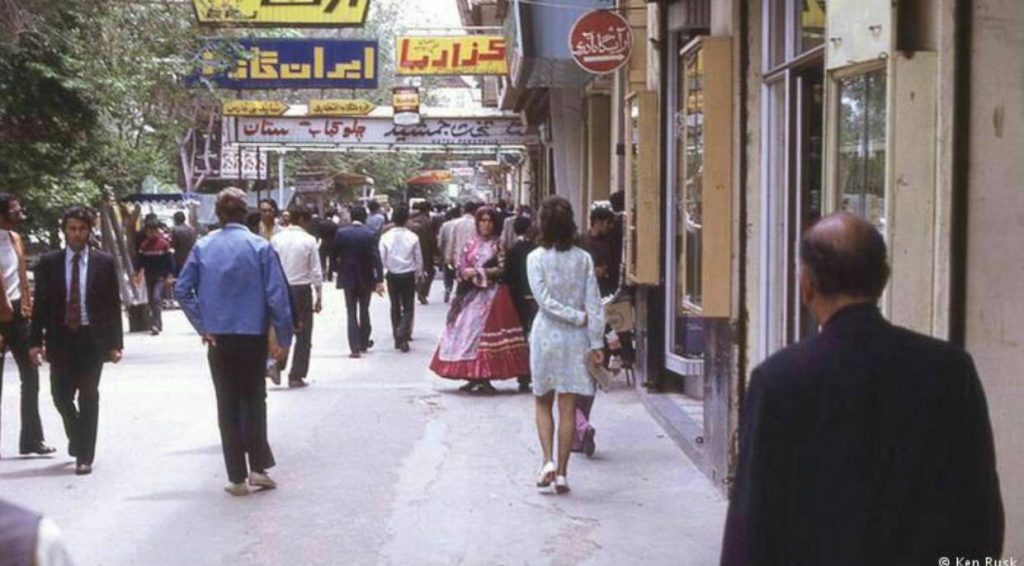 گز آریا بهترین گز اصفهان سوغات اصفهان