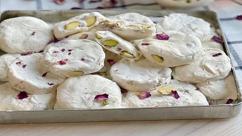 مزایا و معایب گز به عنوان منبع انرژی سریع | گز و شیرینی آریا | بهترین گز اصفهان