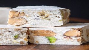 گز و نوشیدنی‌ها | گز و شیرینی آریا | بهترین گز اصفهان
