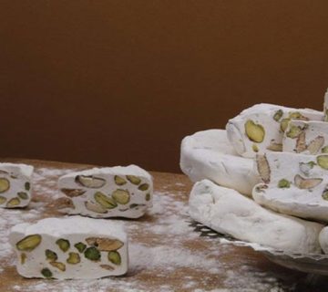 گز و عطرها | گز و شیرینی آریا | بهترین گز اصفهان