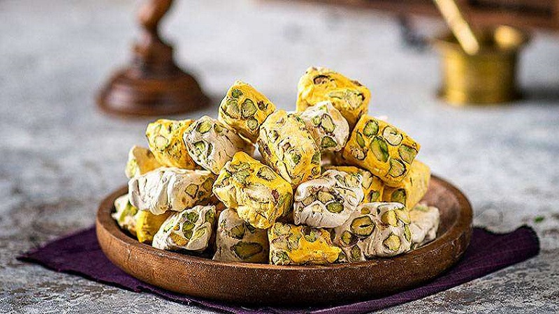 گز بدون قند |گز و شیرینی آریا | بهترین گز اصفهان | مزایای گز در رژیم غذایی سالم | معایب و محدودیت‌های مصرف گز |