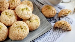 جایگزین های سالم برای شیرینی های سنتی نوروزی | بهترین گز اصفهان | بهترین پولکی اصفهان | شیرینی های نوروزی در فرهنگ و آداب ایران