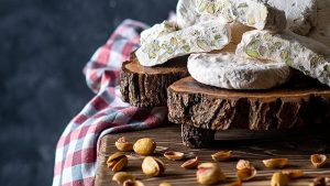 سوغاتی محبوب ایران | گز و شیرینی آریا (بهترین گز اصفهان)
