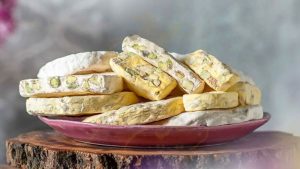 تأثیر گز بر سطح کلسترول خون | گز و شیرینی آریا | بهترین گز اصفهان