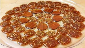 مواد اولیه استفاده شده در پولکی | گز و شیرینی آریا | بهترین گز اصفهان