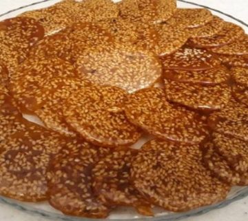 بررسی روش‌های تهیه پولکی | گز و شیرینی آریا | بهترین گز اصفهان